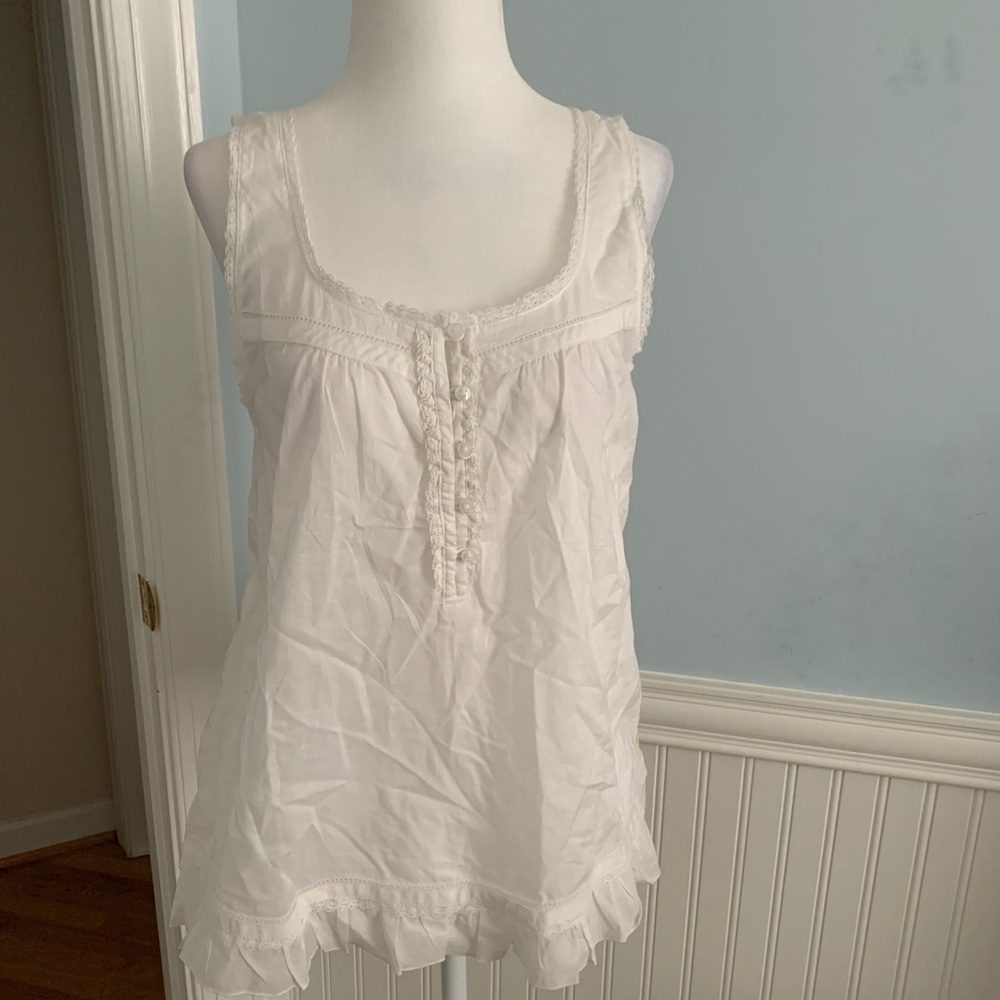 NWT American Eagle white top